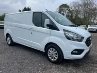 Used Ford Transit Custom Limited 130 HP (95 kW) 2023 White Van