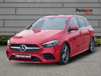 Usado Mercedes B200 Executive 163 CV (119 kW) 2019 Rojo Monovolumen