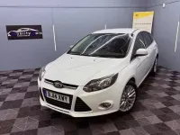 Used Ford Focus Zetec 116 HP (85 kW) 2014 White Hatchback