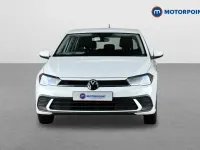 Begagnad VW Polo Life 2024 Vit Halvkombi