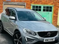 Used Volvo XC60 R-Design 190 HP (139 kW) 2017 SUV