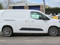 Used Citroën Berlingo 102 HP (75 kW) 2024 White MPV