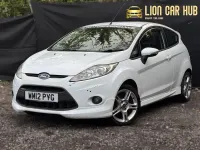 Used Ford Fiesta Zetec 2012 White Hatchback