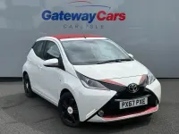 Used Toyota Aygo 69 HP (50 kW) 2017 White Hatchback