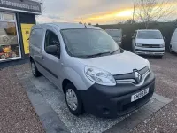 Usado Renault Kangoo Business 75 HP (55 kW) 2019 Cinzento Monovolume