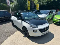 Used Vauxhall Adam 70 HP (51 kW) 2018 White Hatchback