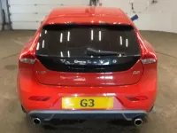 Used Volvo V40 R-Design 118 HP (86 kW) 2015 Red Hatchback