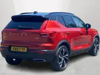 Used Volvo XC40 247 HP (181 kW) 2018 Red SUV