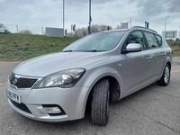 Used Kia Ceed 2010 Silver Hatchback
