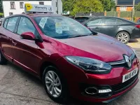 Used Renault Mégane III Dynamique 110 HP (80 kW) 2015 Red Hatchback