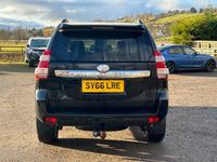 Used Toyota Land Cruiser 177 HP (130 kW) 2016 Black Estate