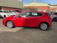 Used Vauxhall Astra Excite 2014 Red Hatchback