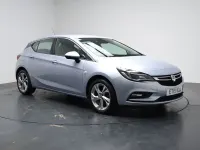 Used Vauxhall Astra SRi 150 HP (110 kW) 2019 Silver Hatchback