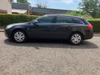 Used Vauxhall Insignia 160 HP (117 kW) 2011 Black Estate