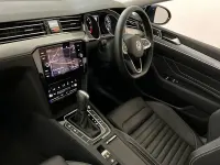 Used VW Passat SEL 150 HP (110 kW) 2023 Blue Estate