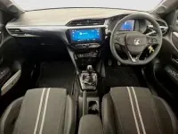 Używany Vauxhall Corsa 100 KM (73 kW) 2025 Czarny Hatchback