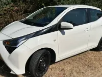 Used Toyota Aygo X-play 72 HP (52 kW) 2019 White Hatchback