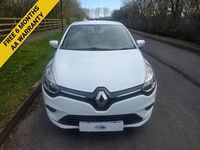 Used Renault Clio IV Dynamique 75 HP (55 kW) 2017 White Hatchback