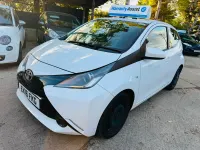 Used Toyota Aygo X-play 2016 White Hatchback