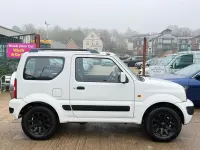 Used Suzuki Jimny SZ3 85 HP (62 kW) 2012 White SUV