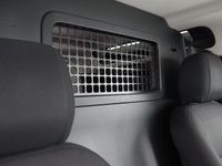 Used Land Rover Defender SE 200 HP (147 kW) 2021 SUV