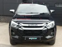 Used Isuzu D-Max 162 HP (119 kW) 2025 Black Pickup