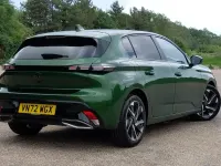 Used Peugeot 308 Allure Premium 129 HP (94 kW) 2023 Green Hatchback