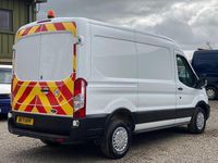 Usado Ford Transit 105 CV (77 kW) 2022 Blanco Van
