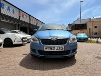 Used Skoda Fabia SE 68 HP (50 kW) 2013 Blue Hatchback