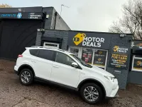 Usado Toyota RAV4 Business Edition 197 CV (144 kW) 2017 Blanco Familiar