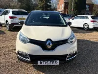 Usado Renault Captur Dynamique 110 HP (80 kW) 2015 Bege SUV