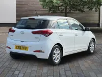 Used Hyundai i20 SE 82 HP (60 kW) 2016 White Hatchback
