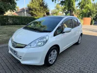 Used Honda Jazz 2011 White Hatchback