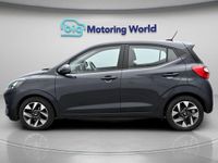 Used Hyundai i10 Advanced 65 HP (47 kW) 2023 Grey Hatchback