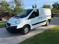Used Peugeot Expert 90 HP (66 kW) 2014 White Van