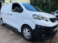 Used Peugeot Expert 2017 White Van