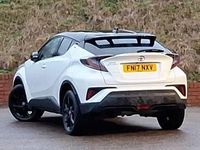 Used Toyota C-HR 115 HP (84 kW) 2017 White SUV