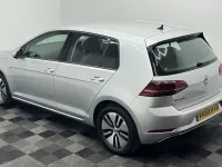 Used VW e-Golf 100 kW (136 HP) 2019 Silver Hatchback