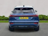 Begagnad Audi e-tron Business 284 kW (387 HK) 2026 Blå SUV