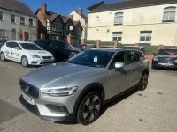 Used Volvo V60 CC Plus 190 HP (139 kW) 2020 Silver Estate