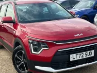 Used Kia Niro 141 HP (103 kW) 2022 Red SUV