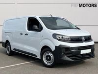 Used Vauxhall Vivaro 2024 P0pr kaolin white MPV