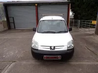 Used Peugeot Partner 69 HP (50 kW) 2006 White MPV