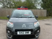 Begagnad Citroën C3 Picasso VTR Sport 2012 Grå Minibuss