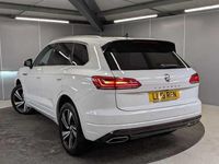 Usado VW Touareg R-line 286 HP (210 kW) 2019 Branco SUV