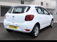 Used Dacia Sandero Comfort 75 HP (55 kW) 2019 White Hatchback