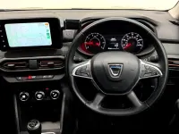 Używany Dacia Sandero Prestige 100 KM (73 kW) 2021 Pomarańczowy Hatchback