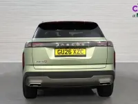Used Jaecoo 7 147 HP (108 kW) 2026 Two tone metallic  green stone/black SUV