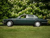 Used Jaguar XJ 1994 Green Sedan