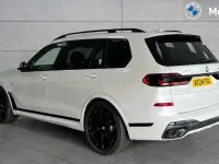 Used BMW X7 M Sport 381 HP (280 kW) 2024 Mineral white metallic SUV